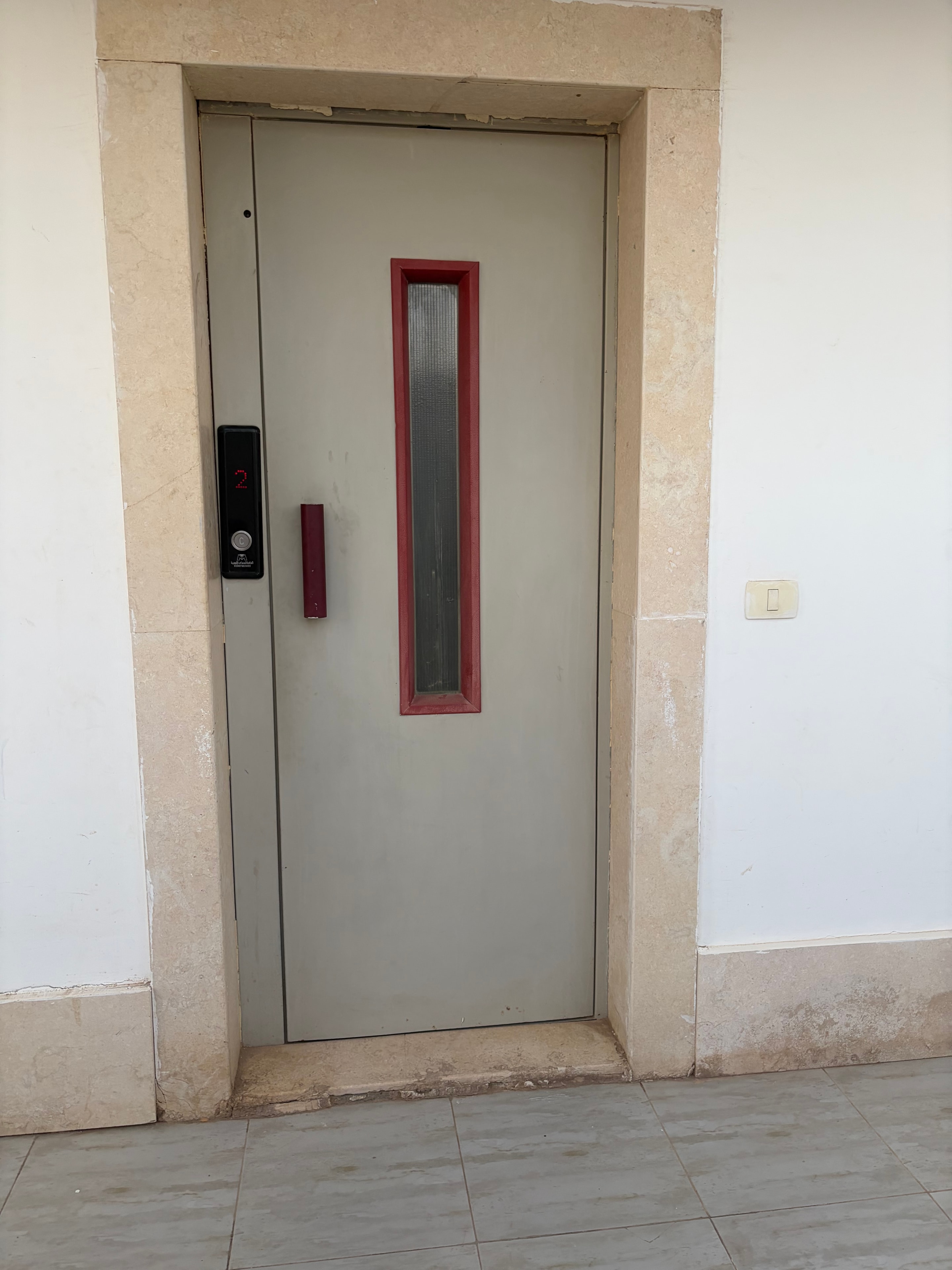 Lift safety door evidence — additional owner photo 13