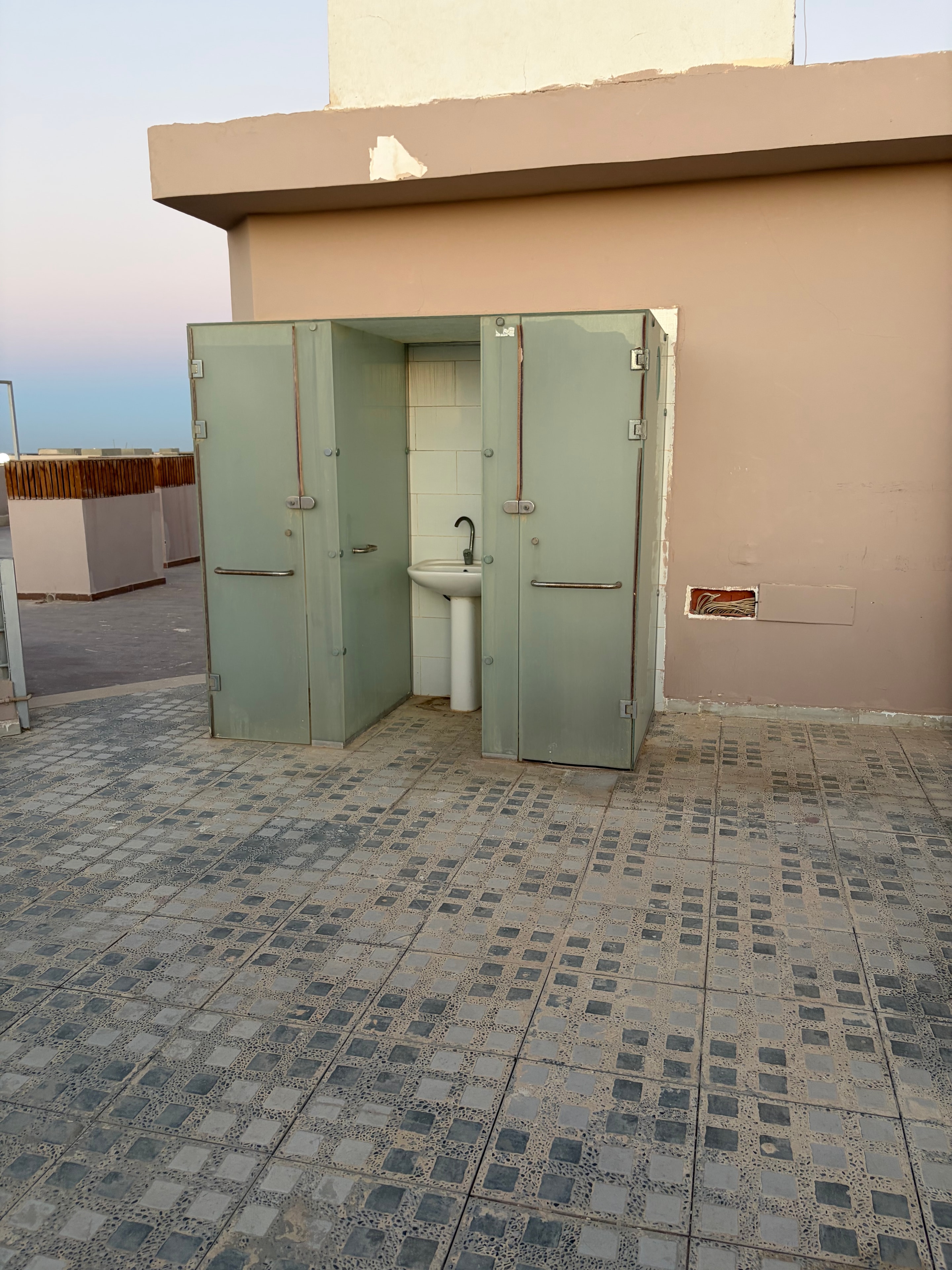 Rooftop adult relaxation zone — reality owner photo 10