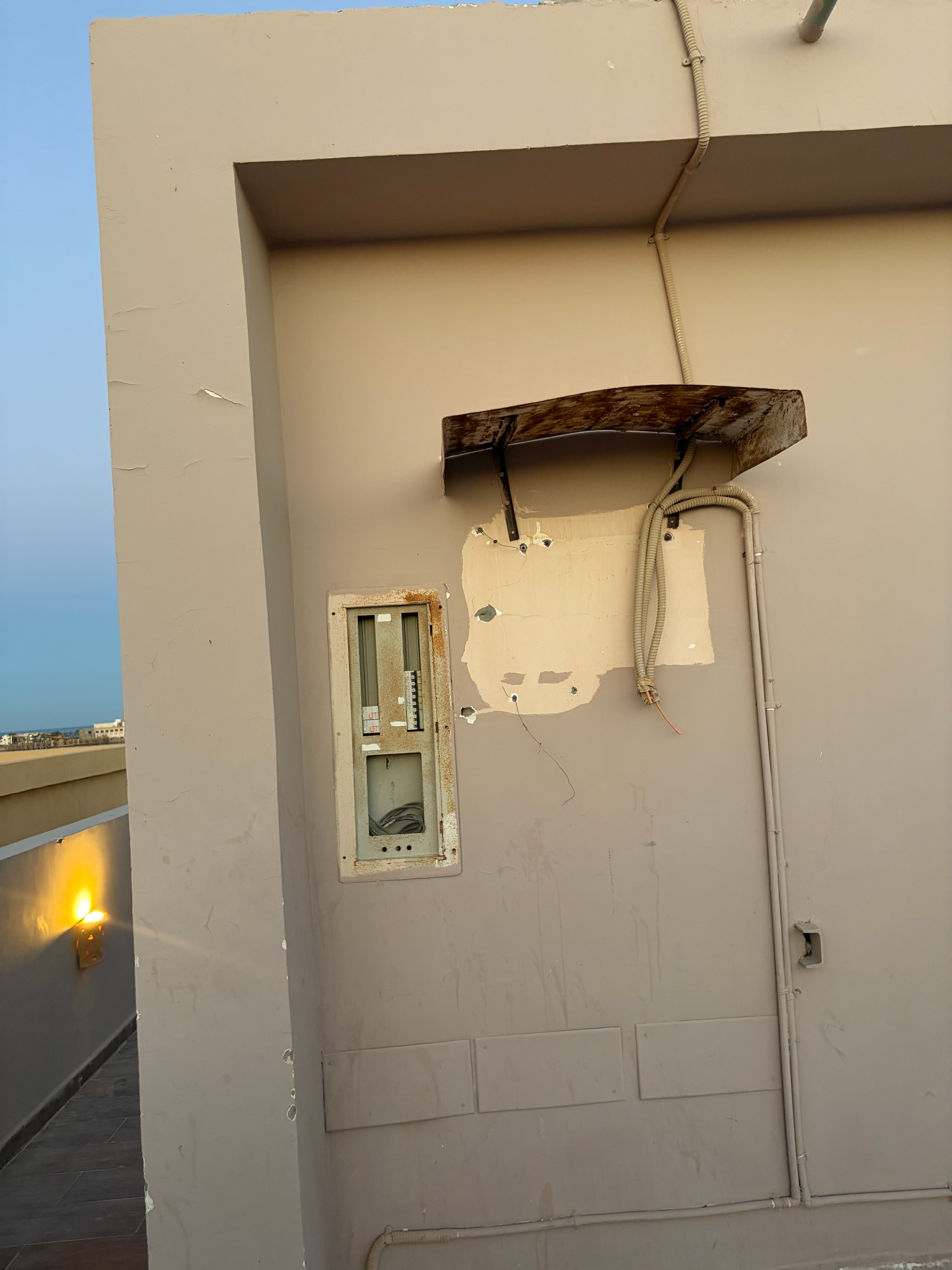 Rooftop adult relaxation zone — reality owner photo 37